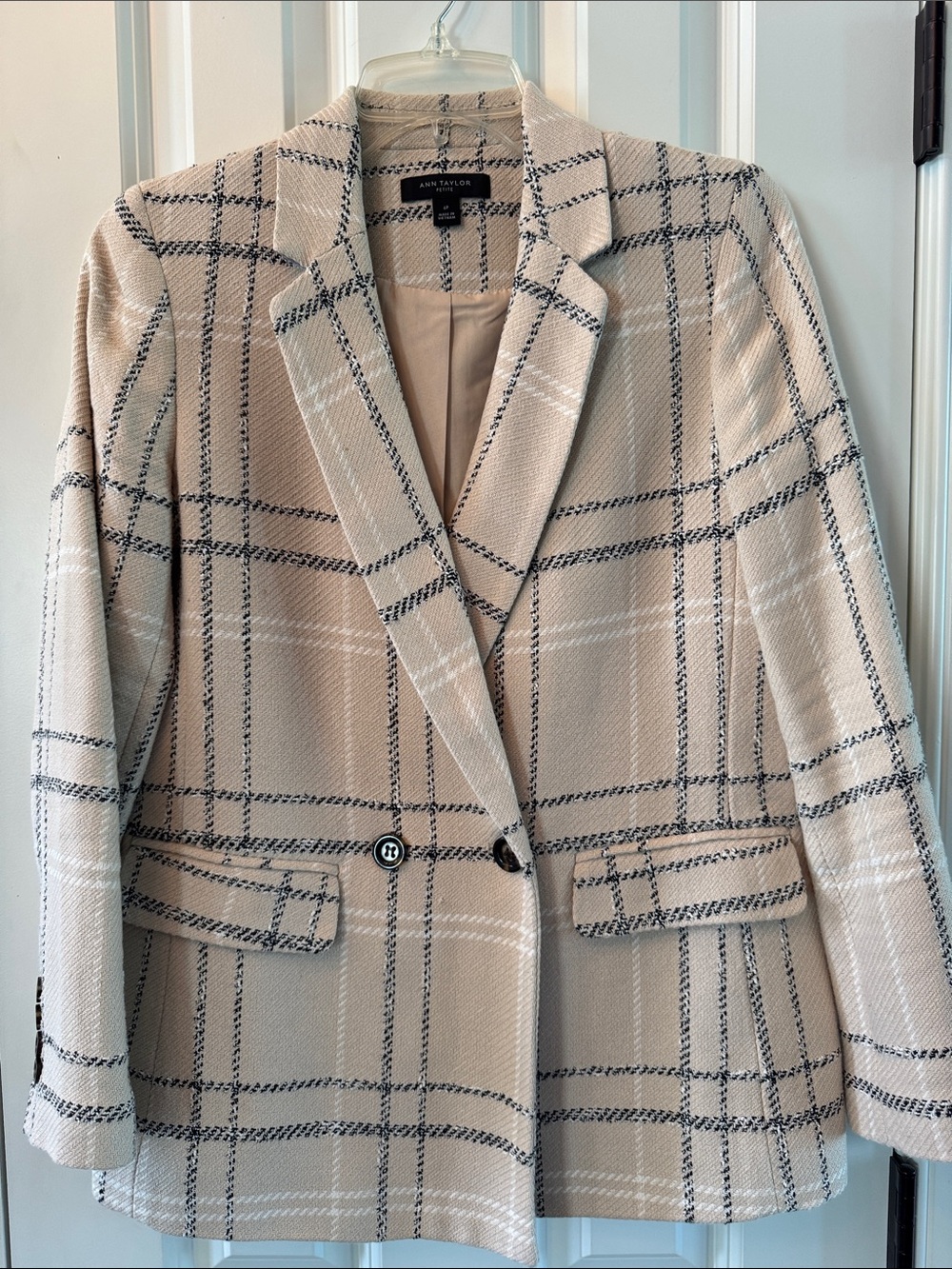 Ann Taylor Neutral Plaid Notch-Lapel Blazer